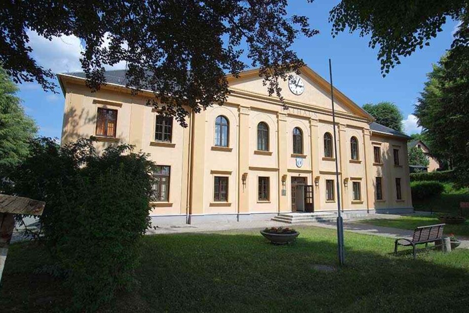 Das Rathaus von Bad Schlema.