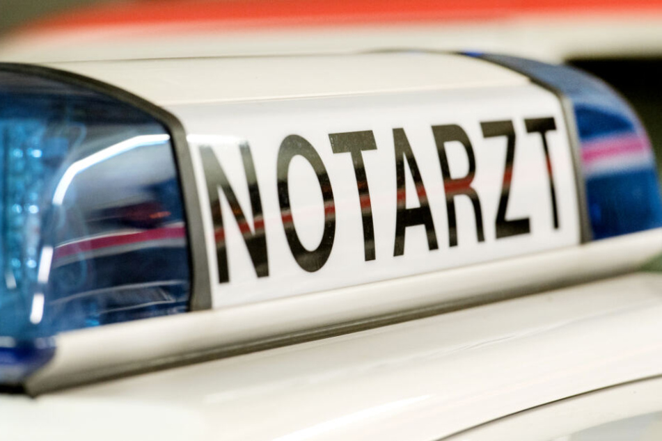 Die Versuche eines Notarztes, den Mann wiederzubeleben, scheiterten. (Symbolbild)