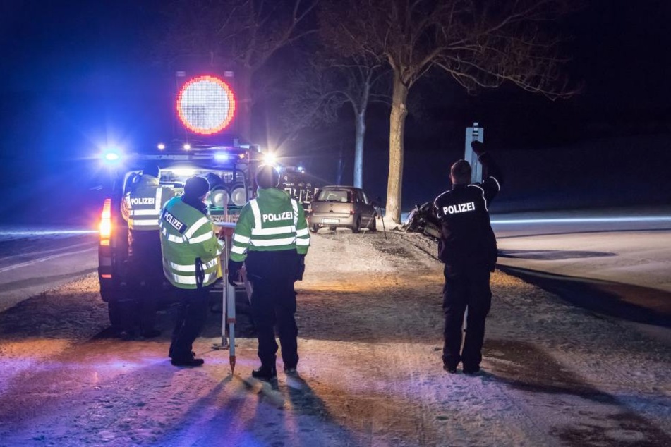 Die S268 zwischen Crottendorf und Scheibenberg musste für drei Stunden gesperrt werden.