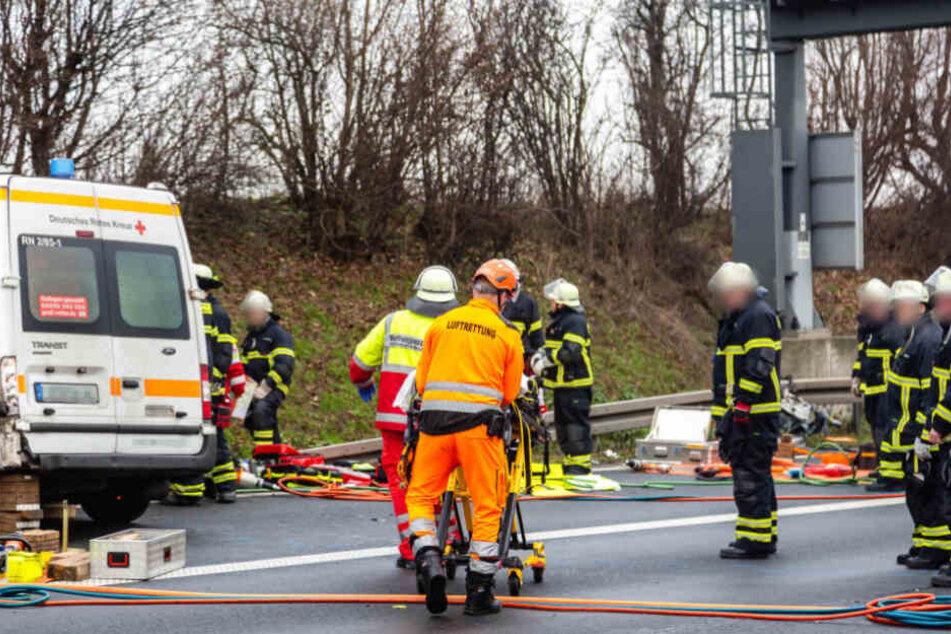 Zahlreiche Einsatzkräfte waren vor Ort.