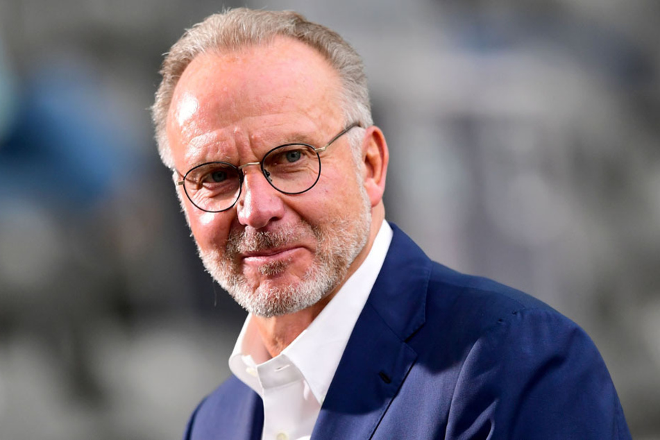 Karl-Heinz Rummenigge (64) bereitet Clubs und Fans auf harte Zeiten vor. (Archiv)