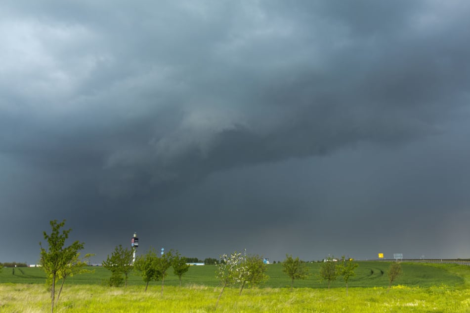 Schwere Unwetter wüteten am Samstagnachmittag in der Gegend um Weißenfels. Betroffen war vor allem Dehlitz.