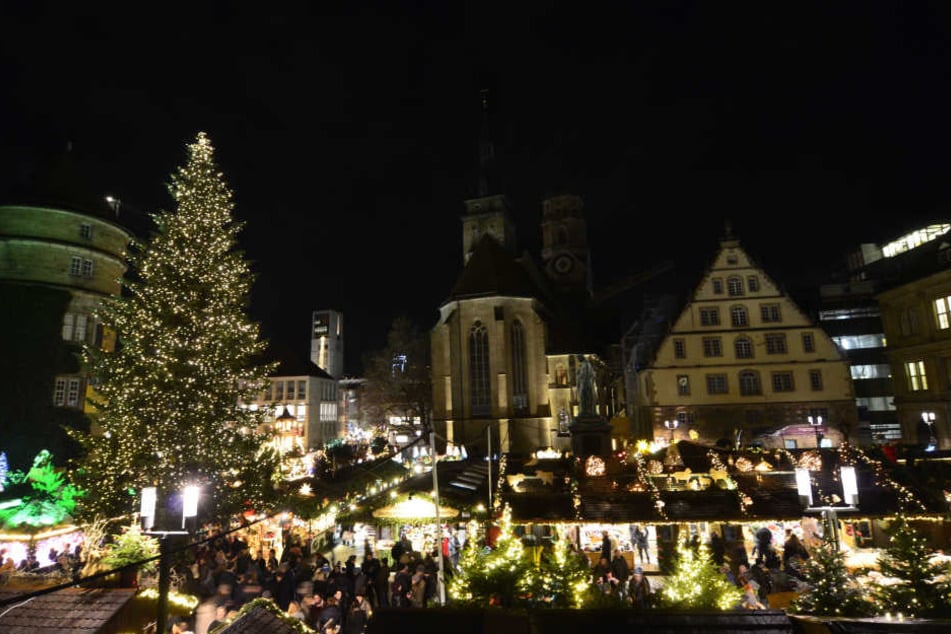 Auf dem Weihnachtsmarkt soll der Streit seinen Anfang genommen haben. (Symbolbild)
