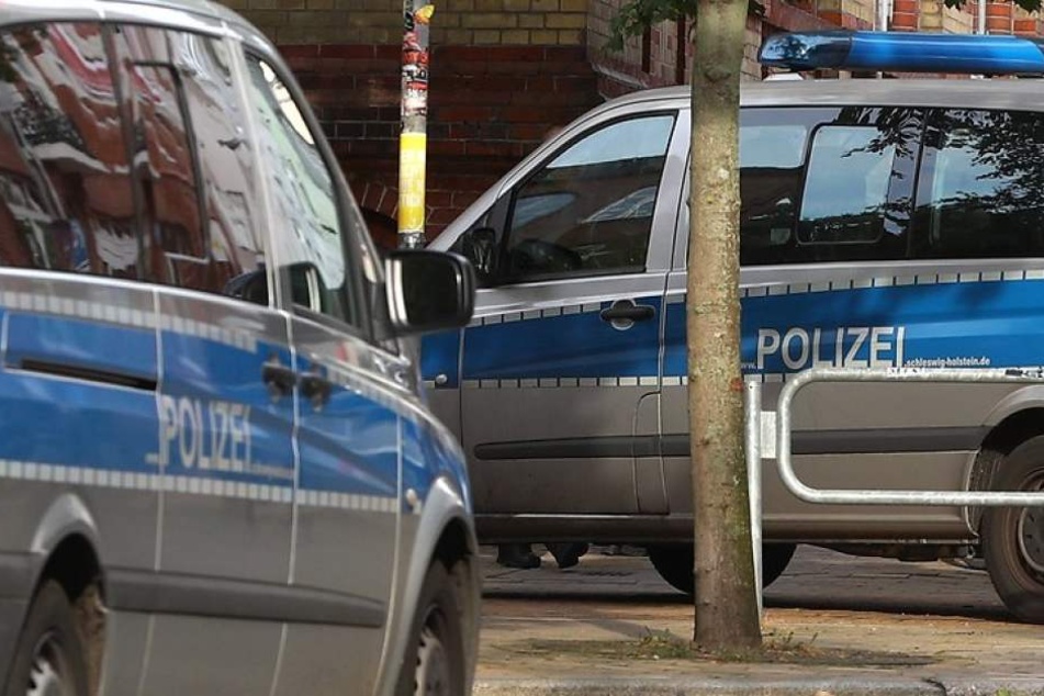 Die Ermittler der Mordkommission sollen die Hintergründe der Tat aufdecken. (Symbolbild)