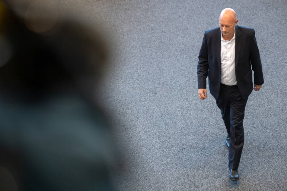 Thomas Kemmerich steht bisher ohne Regierung da, hat auch mit Hilfe der CDU weniger Stimmen als Rot-Rot-Grün.