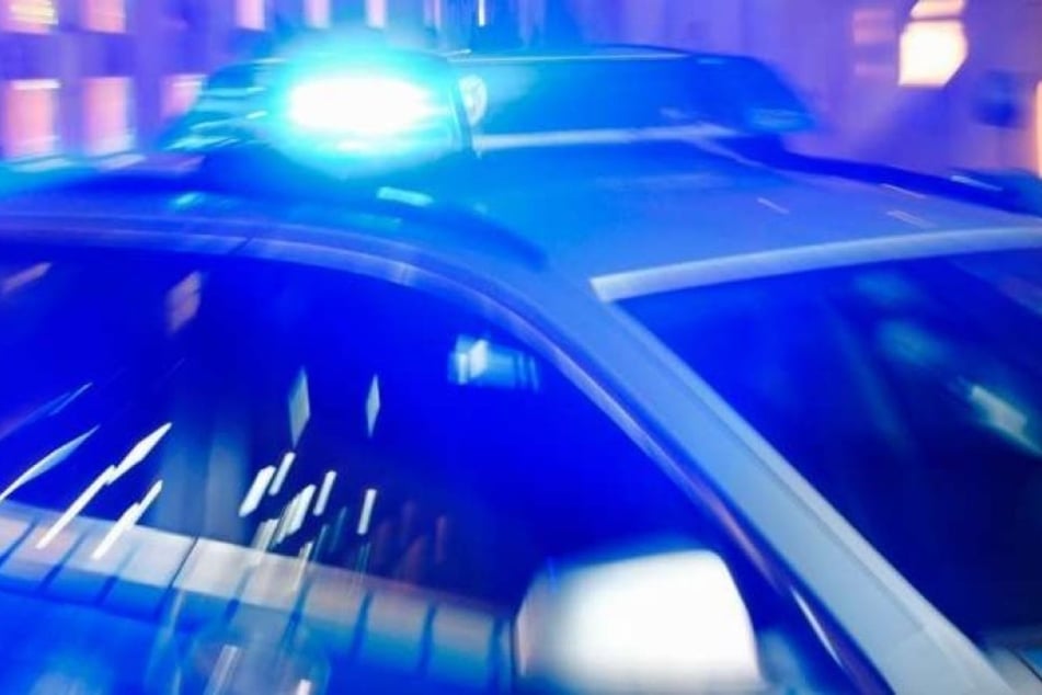Bei der Polizei sagte der 18-Jährige aus, dass er Drogen genommen hat. (Symbolbild)