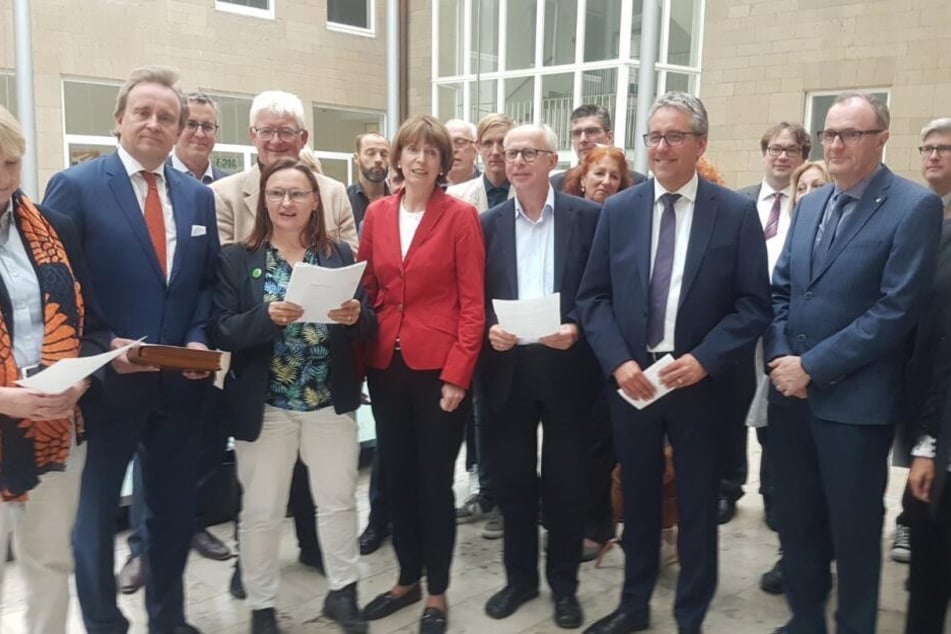 Die Fraktionsvorsitzenden der demokratischen Fraktionen im Kölner Rat.