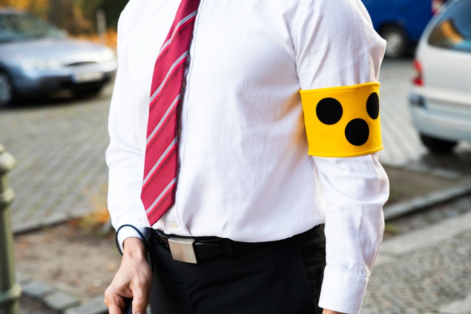 Der 43-jährige Sehbehinderte wurde bei dem Unfall leicht verletzt. (Symbolbild)