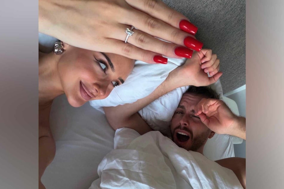 Nach den Baby-News folgte im Juli der nächste Meilenstein: Julian machte Palina einen Heiratsantrag.