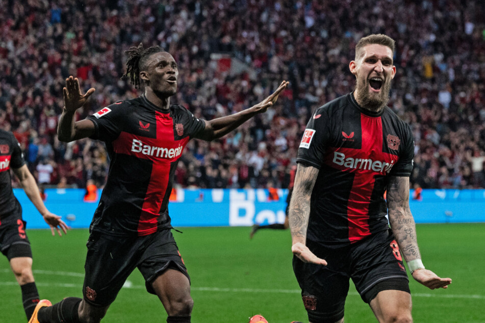 Robert Andrich (29, r.) beim Torjubel nach seinem Ausgleichstreffer gegen Vizemeister VfB Stuttgart am 31. Spieltag.