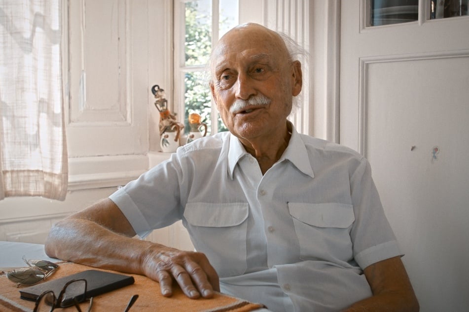 Dietrich Kuhlbrodt (92) es un hombre abierto y curioso, con dedos en todos los fuegos.