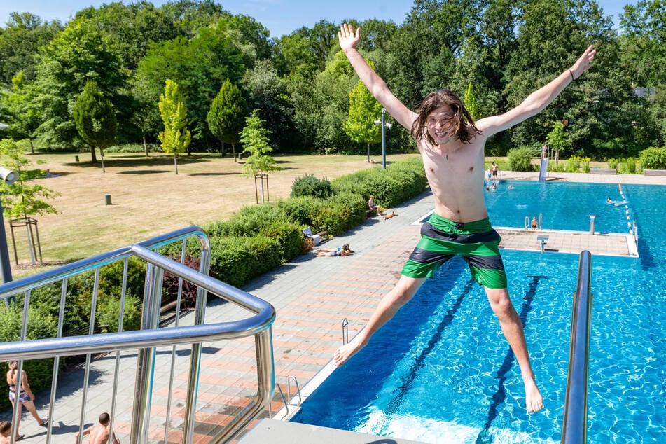 Dresden: Nach einem verhaltenen Start in die Saison: Kommt jetzt die zweite Freibad-Welle?