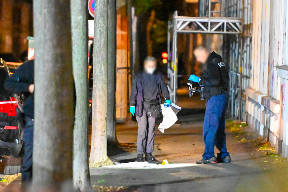 Die Polizei sicherte Spuren und Beweismittel.