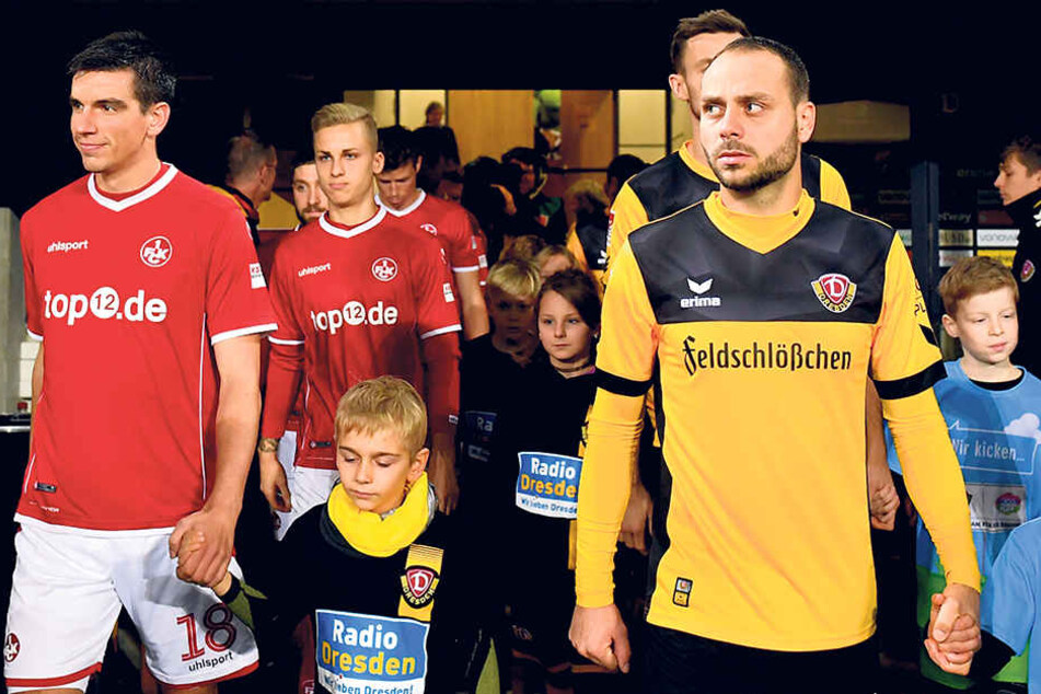 Rico Benatelli (r.) ist längst heimisch geworden in Dresden, er fühlt sich wohl. Und das sieht man derzeit auf dem Spielfeld.