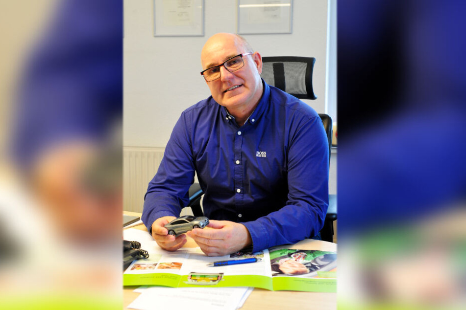 Versicherungsexperte Heiko Martin (57) von der LVM Versicherung in Altchemnitz.