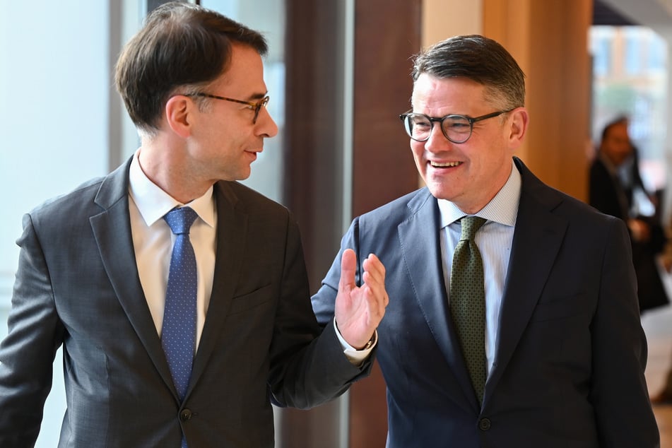 Hessens Ministerpräsident Boris Rhein (54, r.) und Justizminister Christian Heinz (49, beide CDU) treiben das Vorhaben voran.