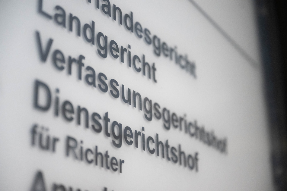 Die Stuttgarter AfD-Fraktion klagte vor dem Verfassungsgerichtshof des Landes Baden-Württemberg.