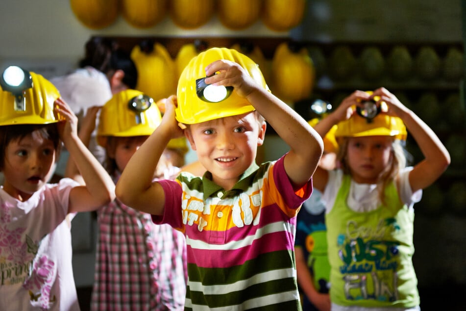 Im KohleWelt - Museum Steinkohlenbergbau Sachsen erwartet Kids ab 10 Uhr die Familien-"Grubenlampentour".