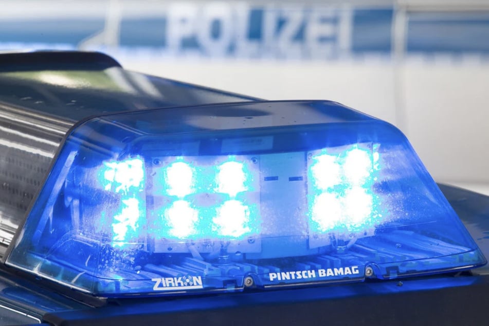 Die Ermittlungen der Polizei nach diesem tragischen Fund laufen. (Symbolfoto)