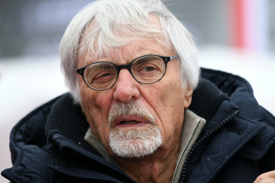 Bernie Ecclestone (89) misst knapp 1,59 Meter - seine Frau Fabiana ist 1,78 Meter groß.
