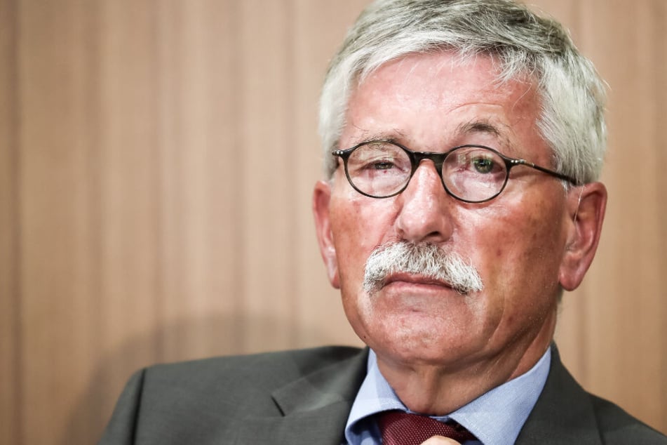Sarrazin darf aus der SPD geworfen werden.