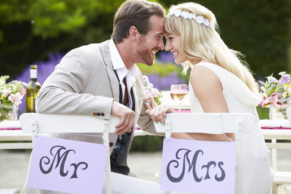 Die meisten deutschen Brautpaare heiraten im Sommer.
