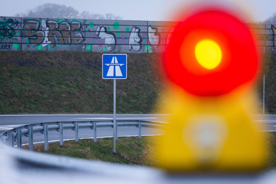 An der Anschlussstelle Neukirchen können Autofahrer nur in Fahrtrichtung München auf die Autobahn auffahren. (Symbolbild)