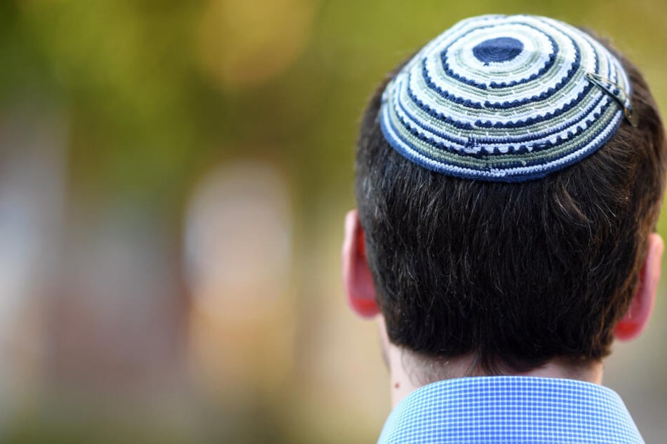 Antisemitismus im Netz melden: So viele Vorfälle gingen ein