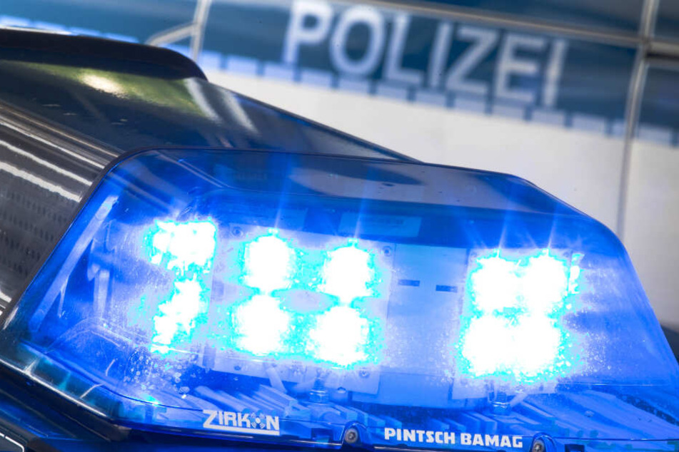 Die Polizei verfolgte einen Jugendlichen. (Symbolbild)