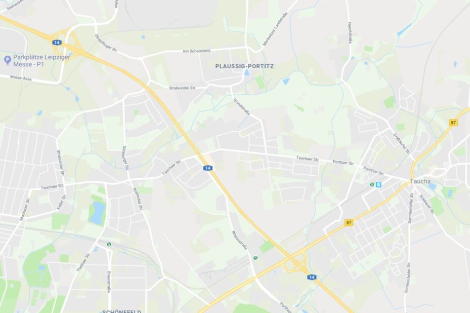 Ein Lkw hatte zwischen den Anschlussstellen Leipzig-Nordost und -Messegelände eine ätzende Flüssigkeit verloren.