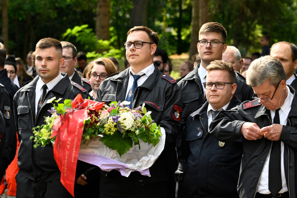 Zahlreiche Kameraden nahmen an der Trauerfeier teil.