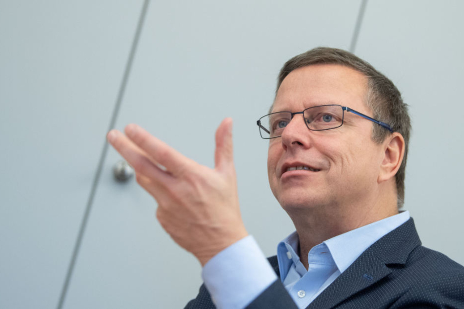 Martin Gross, Leiter des Landesbezirks Verdi Baden-Württemberg bei einem Interview.