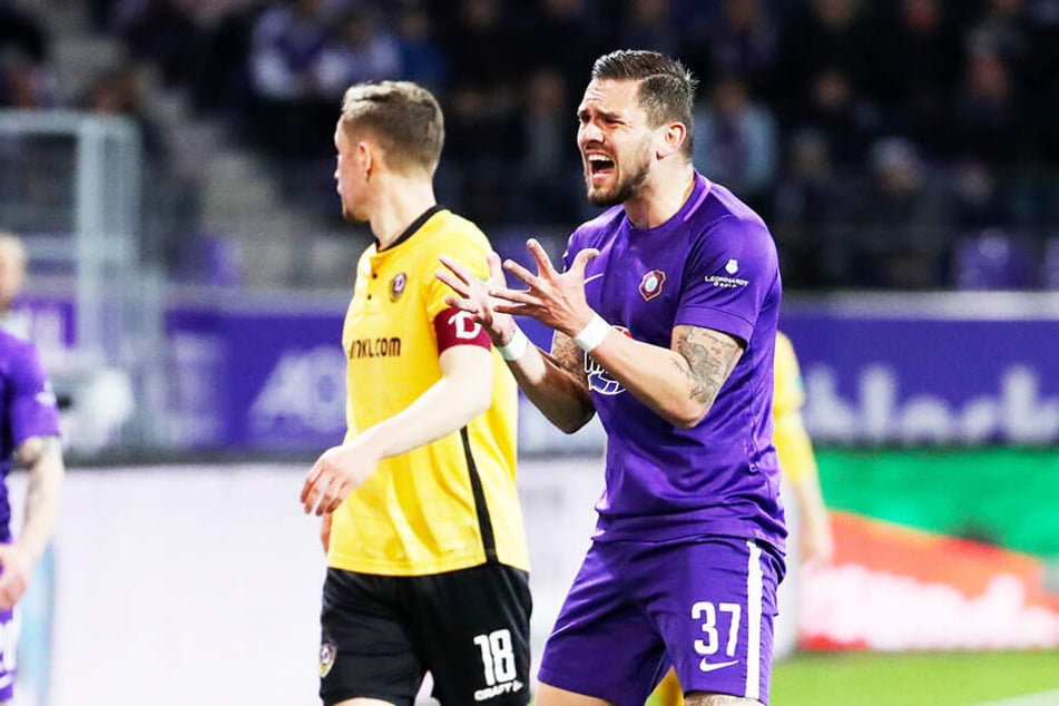 Ex-Dynamo-Stürmer Pascal Testroet konnte es nicht fassen: Aue gab eine 1:0-Führung noch aus der Hand und verlor am Ende mit 1:3!