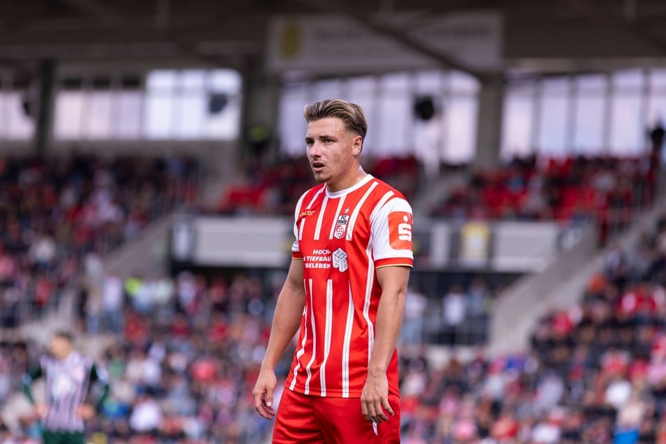 Robbie Felßberg (22) wird dem FC Rot-Weiß Erfurt monatelang nicht zur Verfügung stehen.