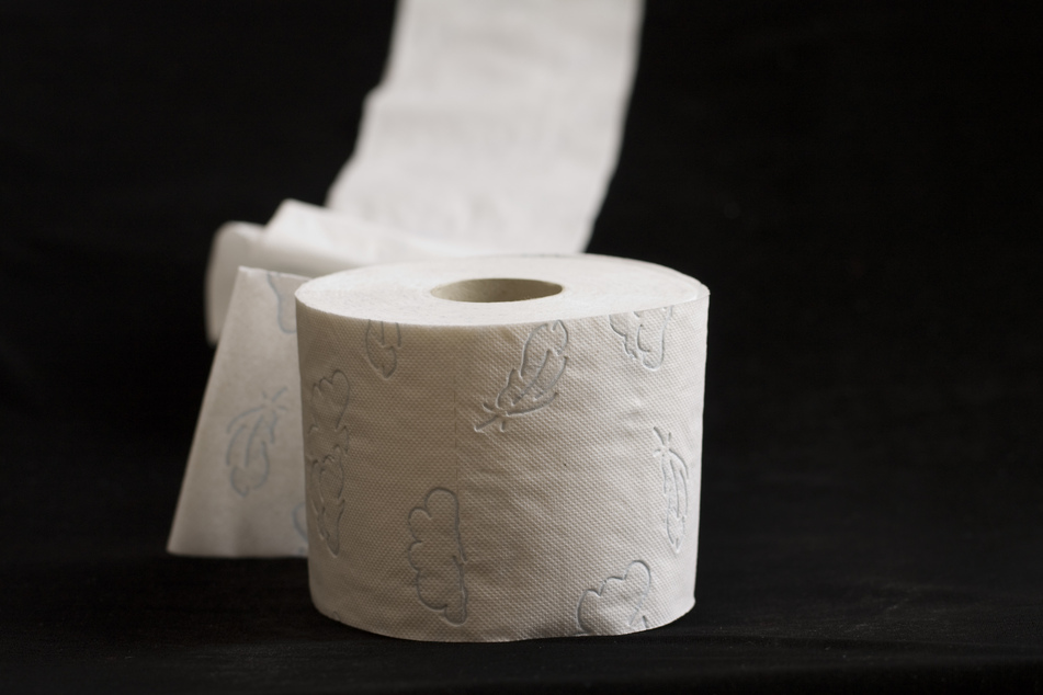 Am Mittwochabend zündete ein Unbekannter Klopapier in einem Mietshaus in Plauen an (Symbolbild).