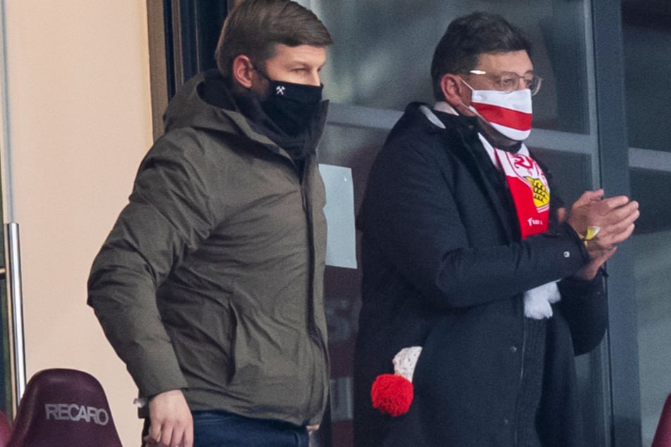 Bricht der Machtkampf zwischen Vorstandsboss Thomas Hitzlsperger (39, l.) und Präsident Claus Vogt (51, r.) wieder auf?
