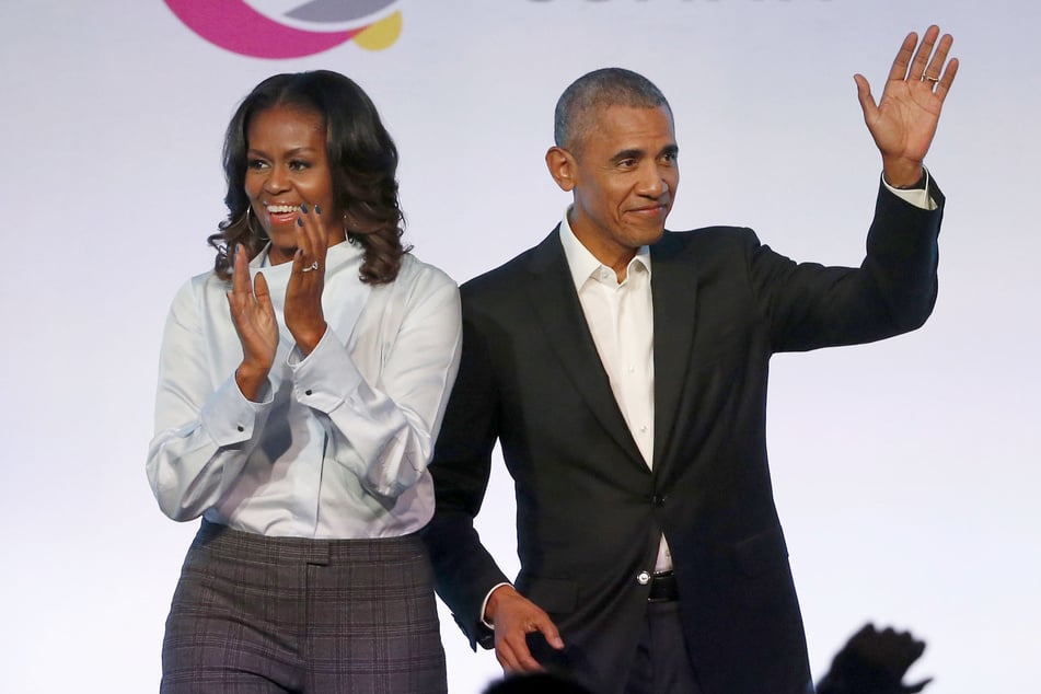 Michelle (56) und Barack Obama (59) treten in der Öffentlichkeit immer mit einem Lächeln auf den Lippen auf. Doch privat leidet die zweifache Mutter gerade unter einer leichten Depression.