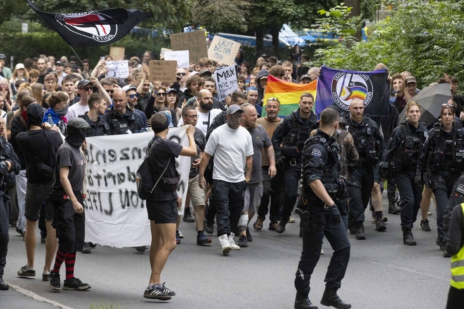 Unfreiwilligerweise führte der Neonazi am Freitag einen Spendenlauf für Seenotrettung an.