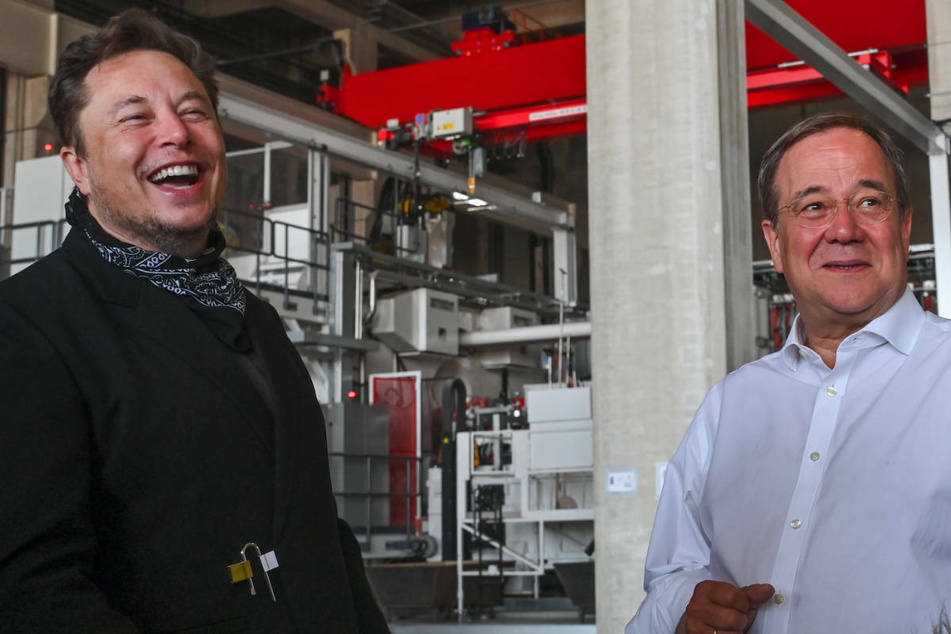 Bürgerinitiative entsetzt: Laschet und Musk lachen über Frage zu Wassermangel