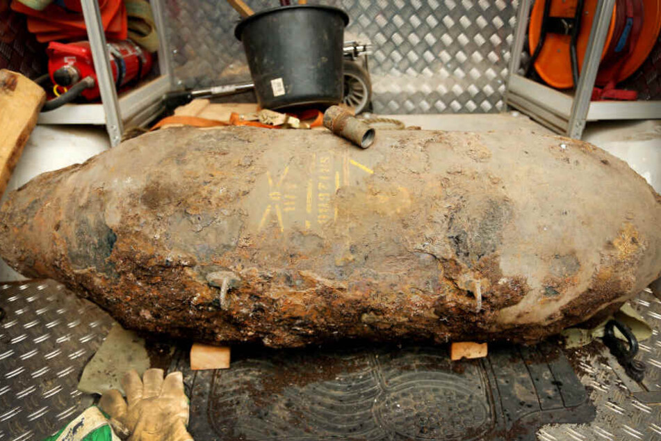 Eine britische 5-Zentner-Bombe. (Hier ein älterer Fund aus Köln)