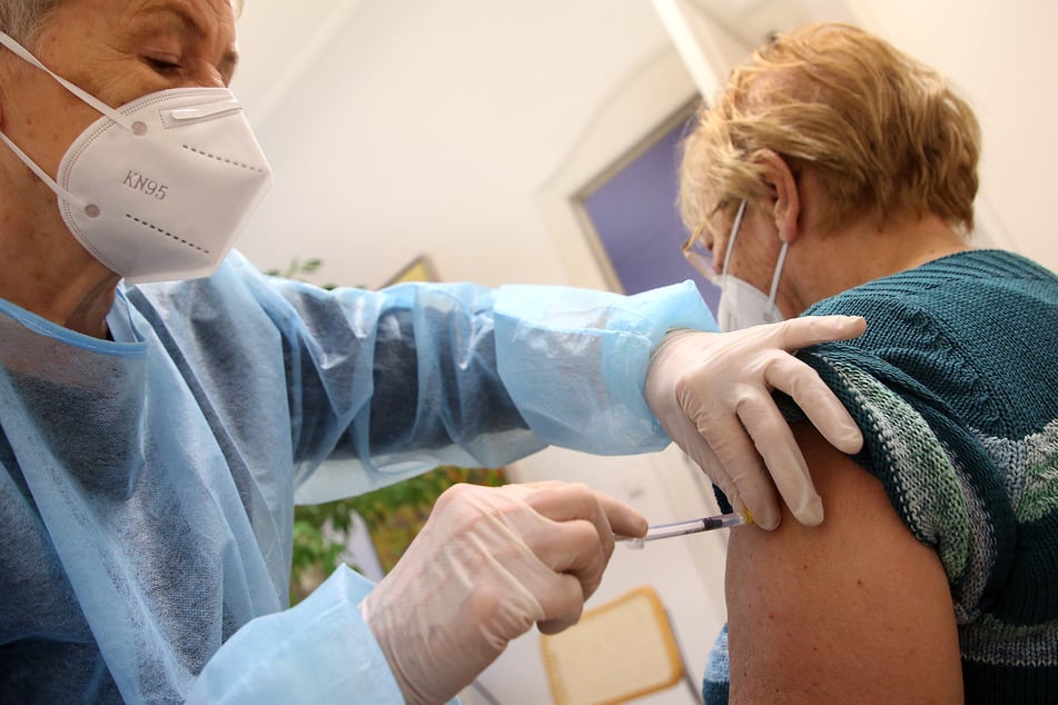 Hälfte der Deutschen hat Booster-Impfung bekommen