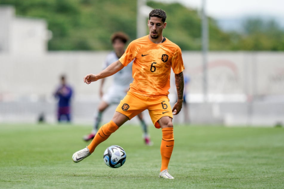 In der Vorbereitung auf die U21-EM stand HSV-Profi Ludovit Reis (23) noch auf dem Rasen, die Endrunde verfolgte er nur von der Bank aus.