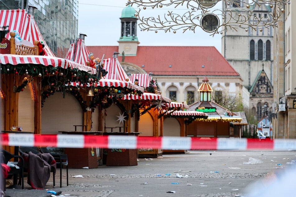 Der Weihnachtsmarkt und die Lichterwelten auf dem Domplatz bleiben geschlossen.