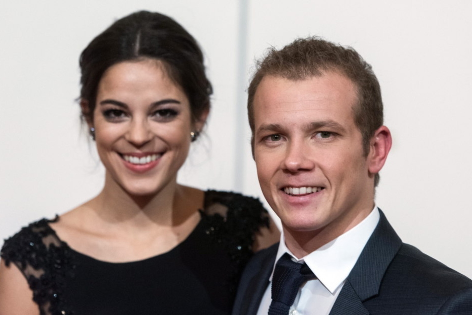 Er kann sich auch fein machen: Der nur 1,63 Meter große Turner Fabian
Hambüchen (29) mit seiner Freundin Marcia Ev.