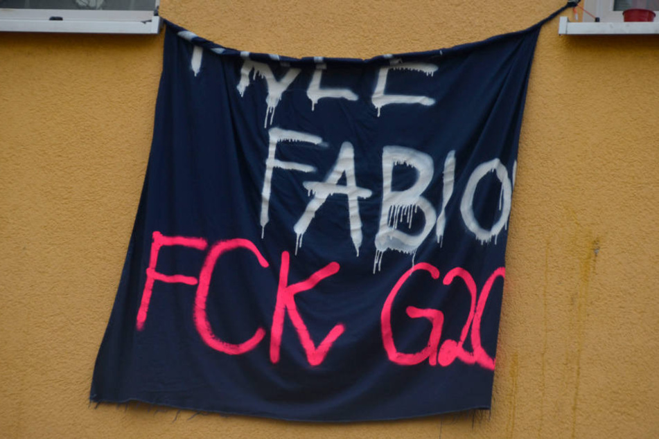Klare Ansage an der Fassade des Zentrums "Lilo Hermann" in Stuttgart: "Fuck G20".