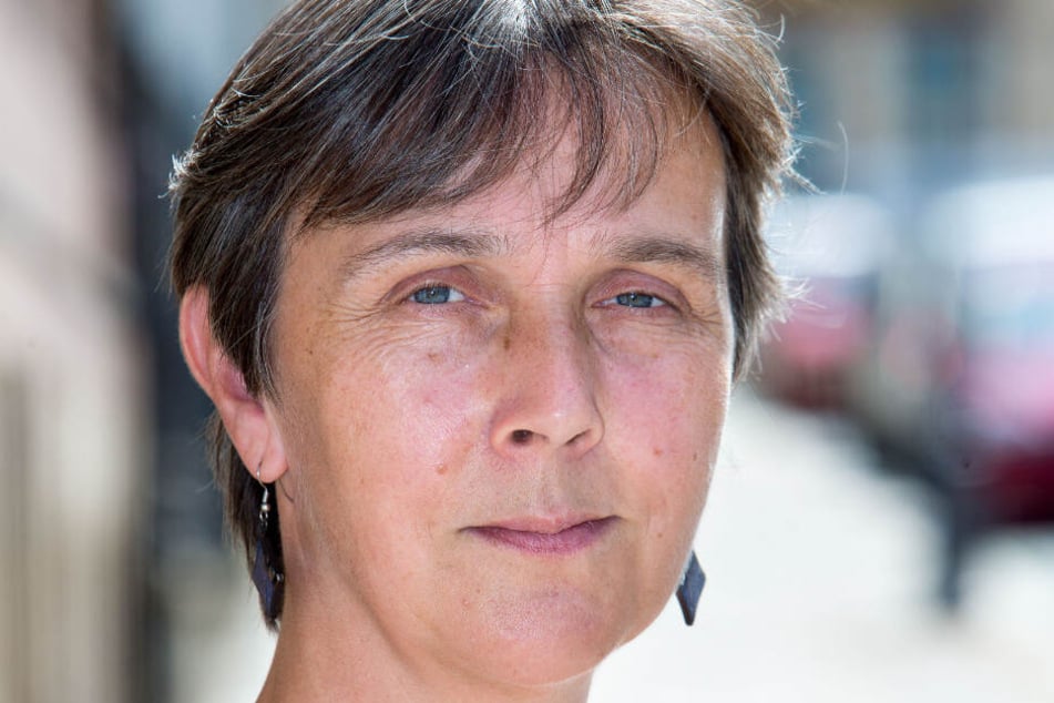 "Die Telefonseelsorge ist ein sehr erfüllendes Ehrenamt", sagt Iris Ciesilski (54), Leiterin der Telefonseelsorge der Stadtmission Chemnitz.