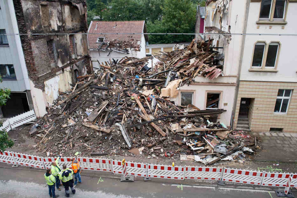 Von dem Haus in Wuppertal sind nur noch Trümmer übrig.