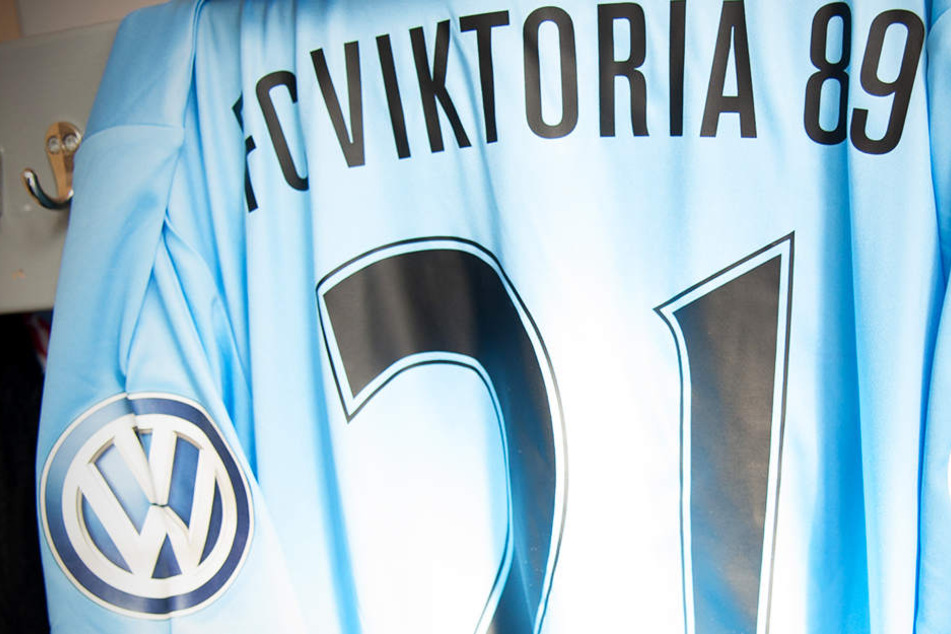 Der FC Viktoria 89 Berlin musste am Donnerstag Insolvenz anmelden. Ob und wie es mit der Regionalliga-Nordost-Mannschaft weitergeht, steht noch nicht fest.