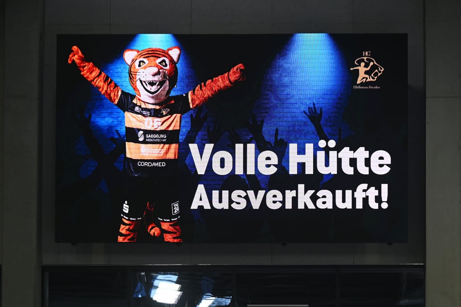 Sechs Mal in der abgelaufenen Saison freute sich HCE-Maskottchen "Florenz" über die maximale Zuschauerauslastung von 2704 Fans in der BallsportARENA.