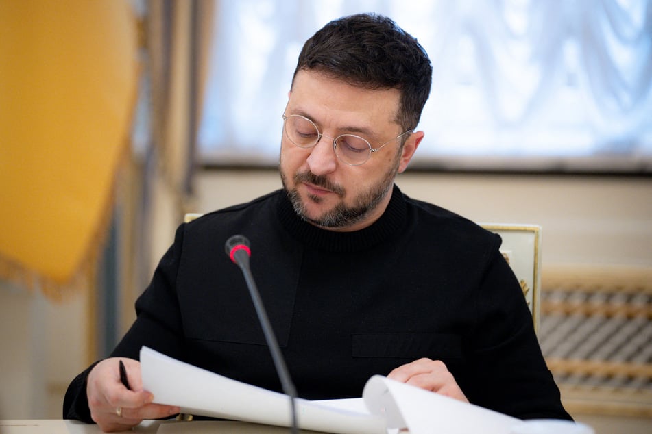 Ukrainian President Volodymyr Zelensky presented the draft of a new 20-point plan to end Russia's war on his country.